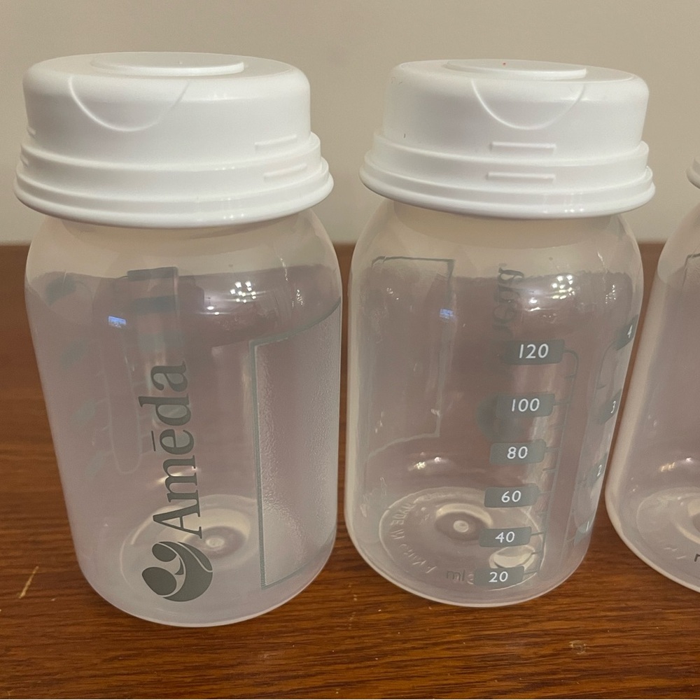 Ameda Baby Bottles Milk Storage Set of 4 - NEW - Picture 2 of 5